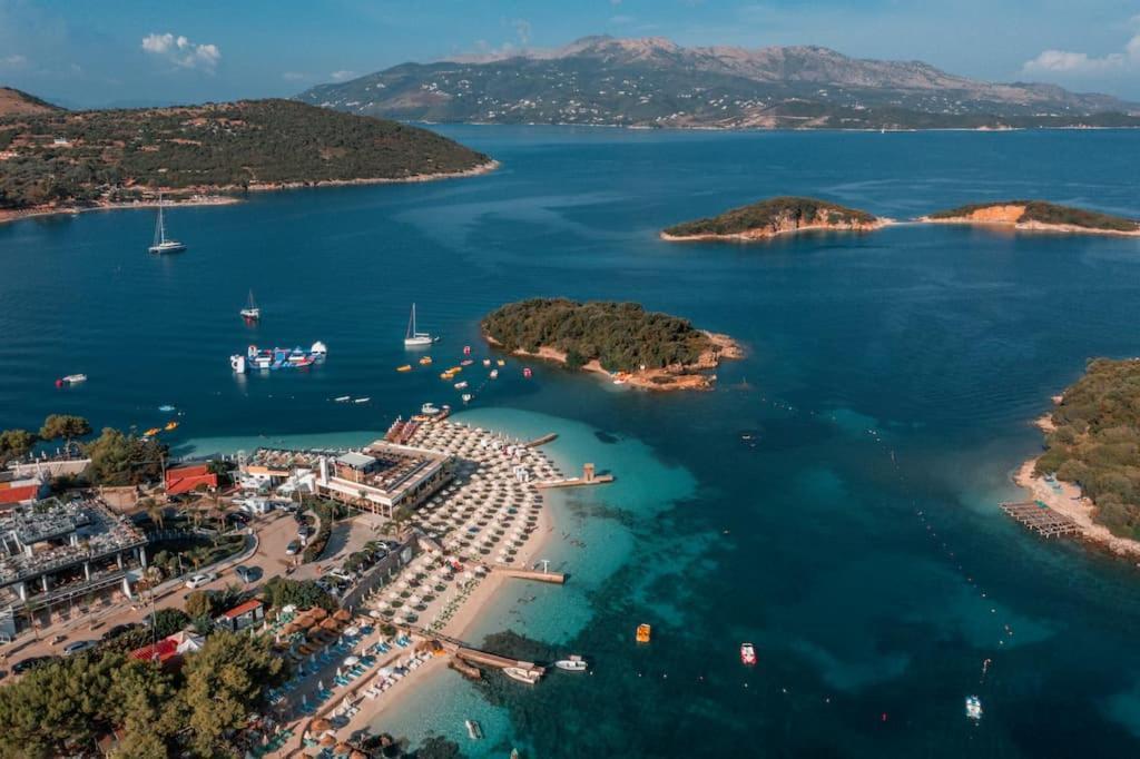 Vila Butrint Lägenhet Ksamil Exteriör bild